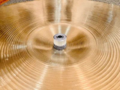top hi-hat cymbal with clutch